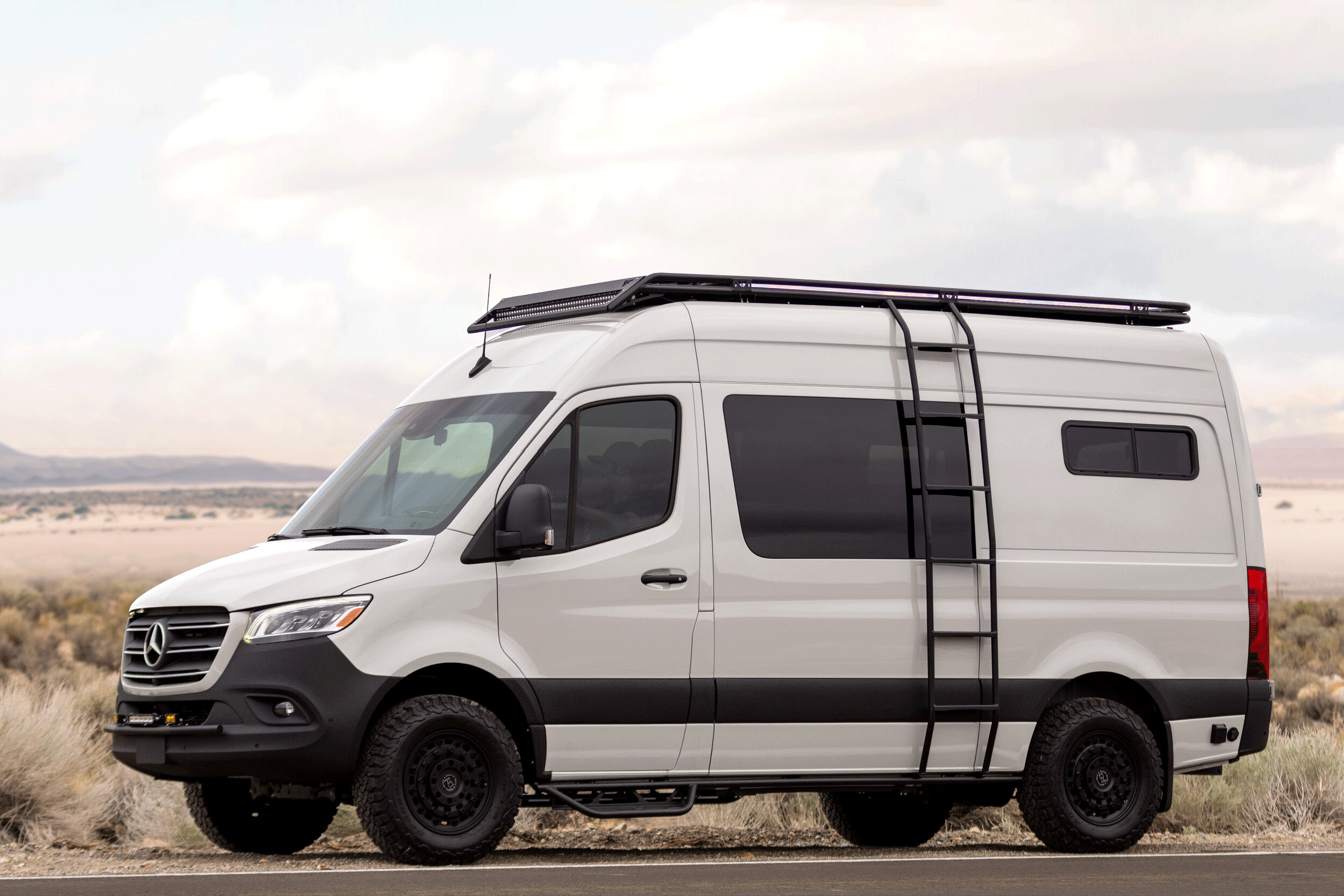 Mercedes Benz Sprinter - VÄN Wrapping Design